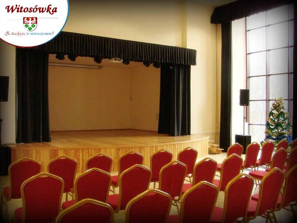 Pokoje Goscinne W Centrum Kultury Wsi Polskiej Wierzchoslawice 外观 照片