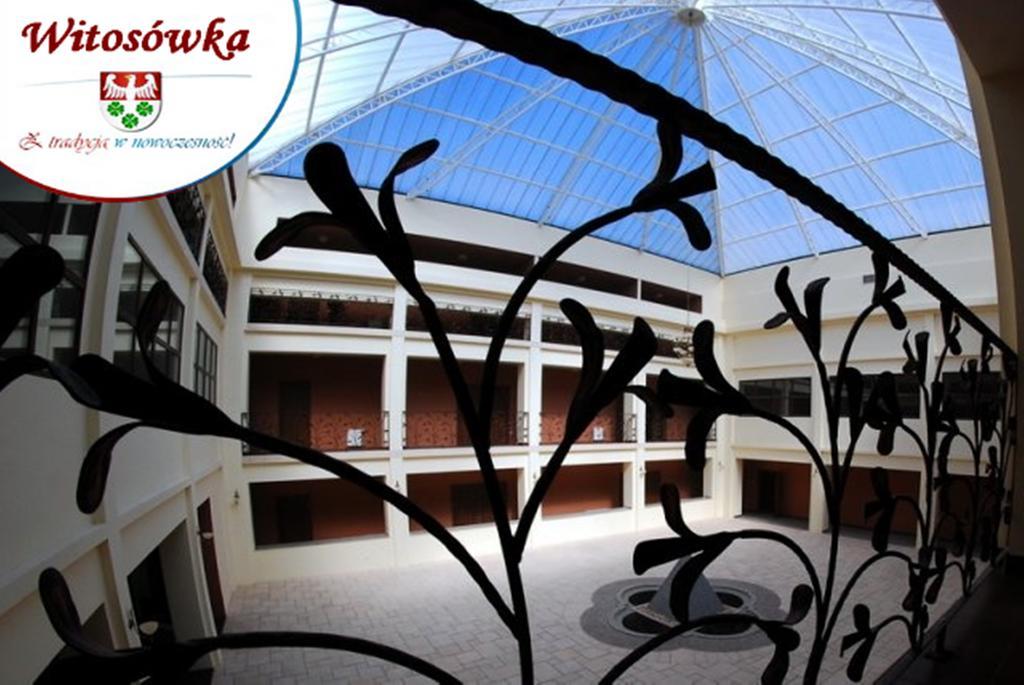 Pokoje Goscinne W Centrum Kultury Wsi Polskiej Wierzchoslawice 外观 照片